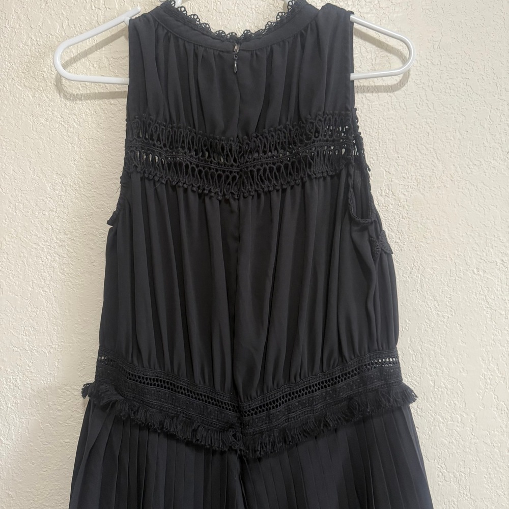 GIANNI BINI Black Sleeveless Crochet Trim Pleated Romper Party/Girlsnight Size S